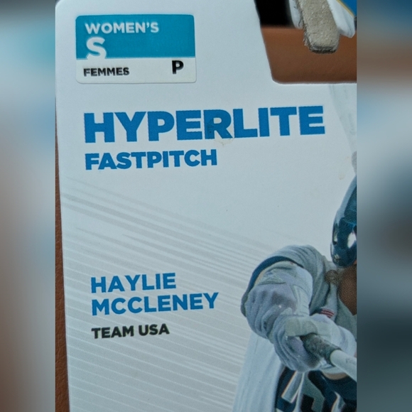 NWT Easton Hyperlite Fastpitch Women’s White batting gloves size S - Picture 4 of 5